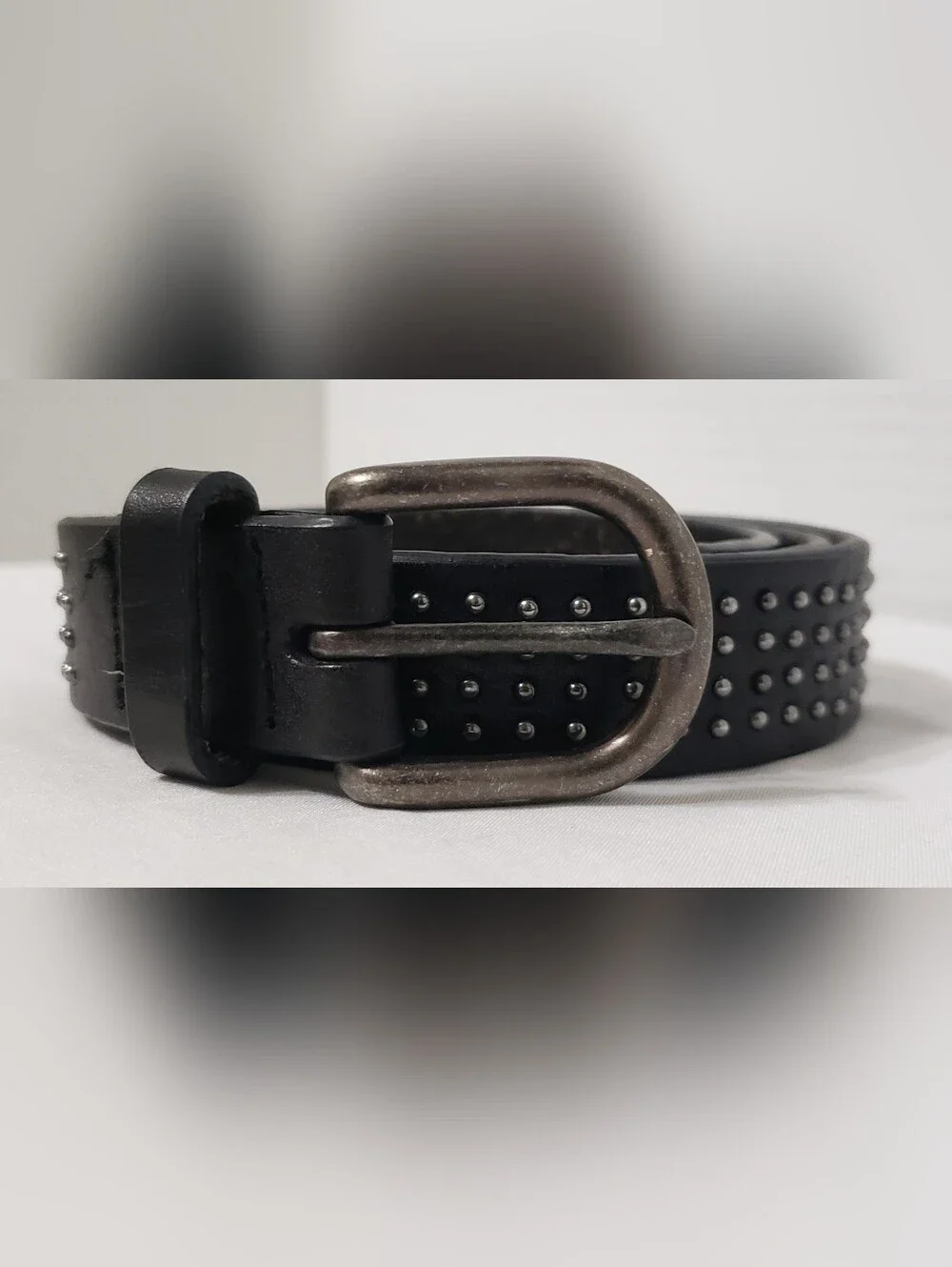 Gap Black Leather Studded Belt Size XS